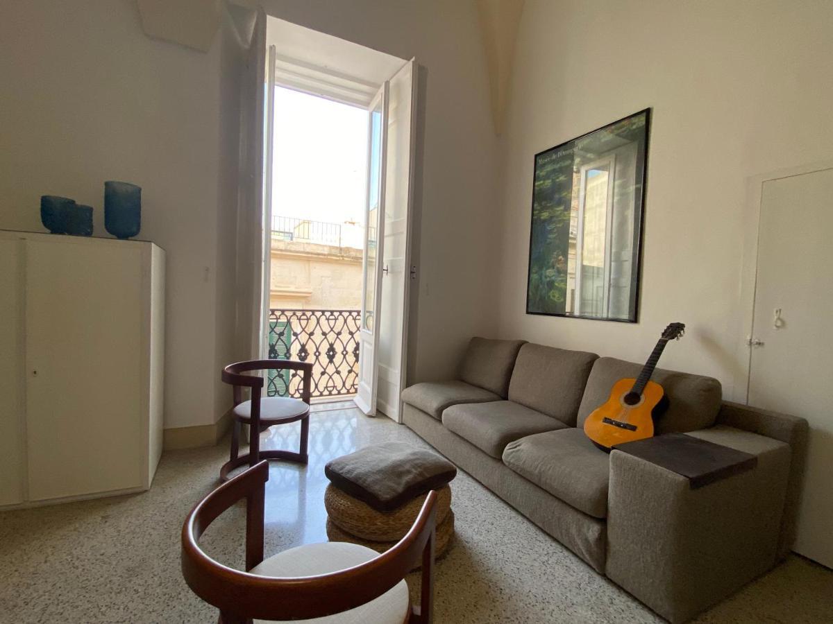 Palazzo Rossi Apartment Лечче Экстерьер фото