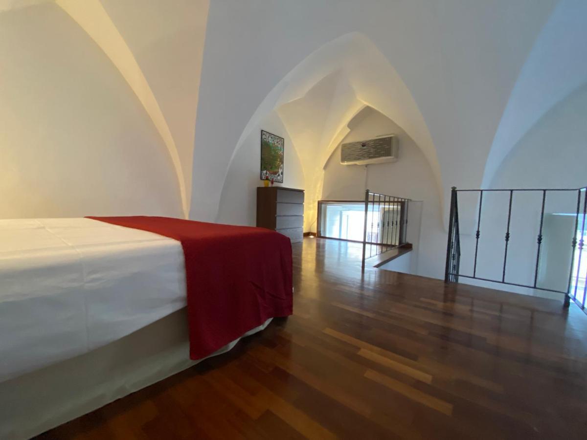 Palazzo Rossi Apartment Лечче Экстерьер фото